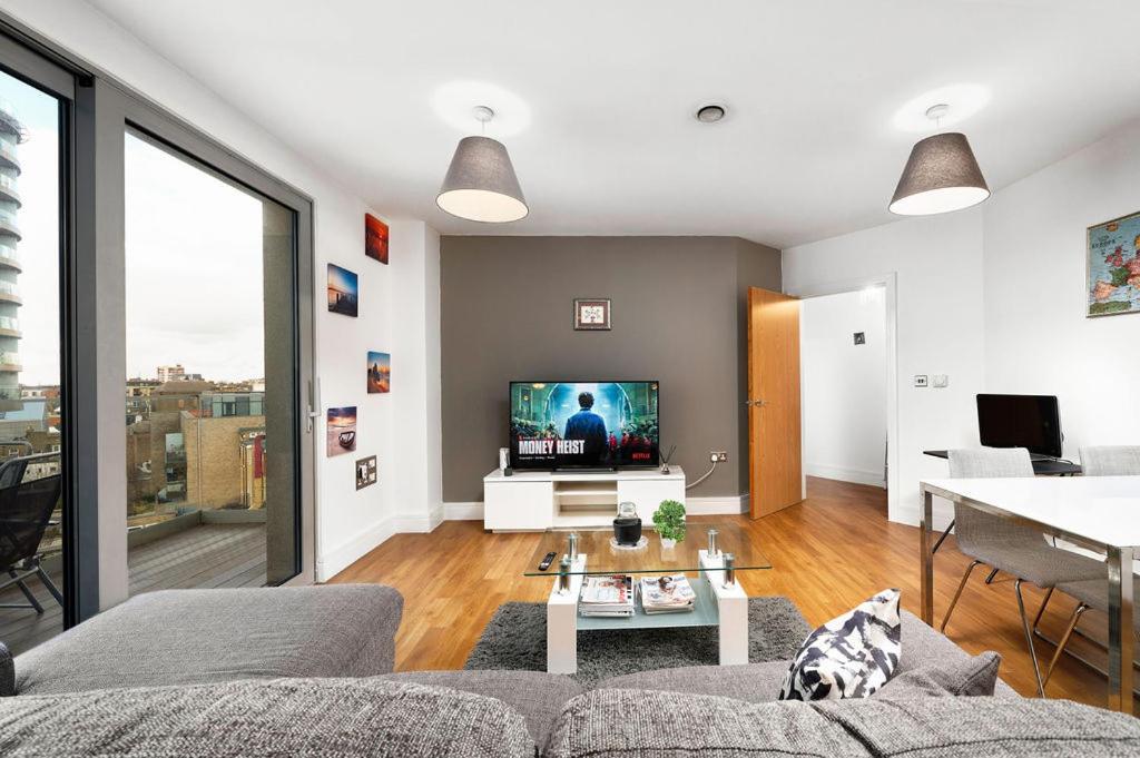 Modern Serviced 3-Bedroom Flat In East London Eksteriør bilde